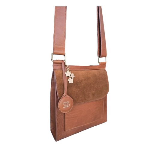 Bolsa bandolera de piel miel AMZZUL vista frontal